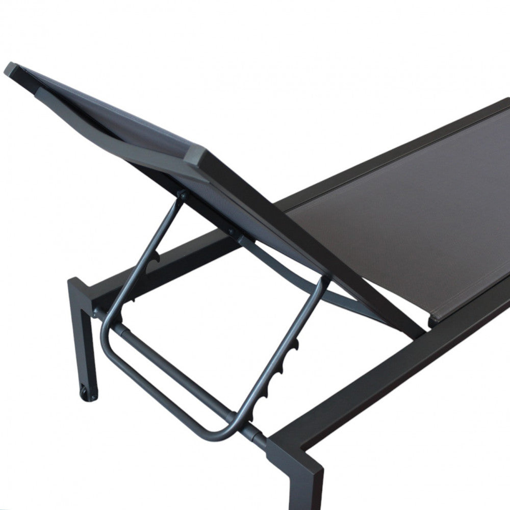 Lettino impilabile da giardino resistente con struttura in alluminio design ergonomico