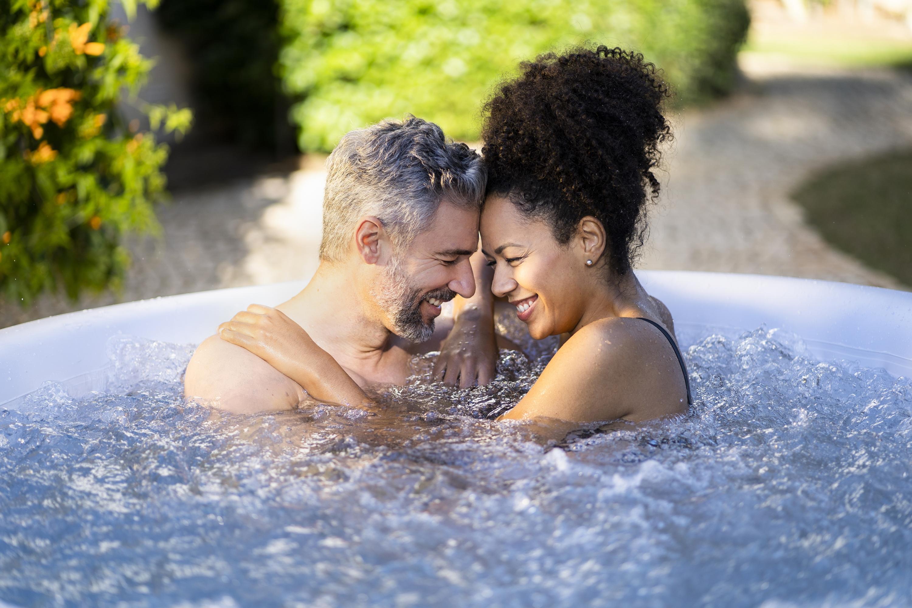 Piscina SPA Idromassaggio Lay-Z-Spa Bahamas AirJet Bestway 60005