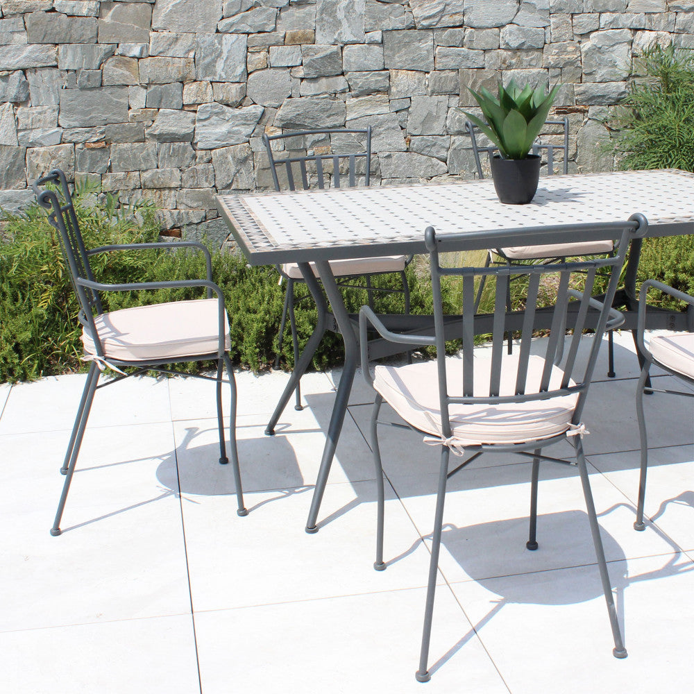 Poltrona sedia in ferro con cuscino morbido ed elegante 53x51xH90 cm da esterno