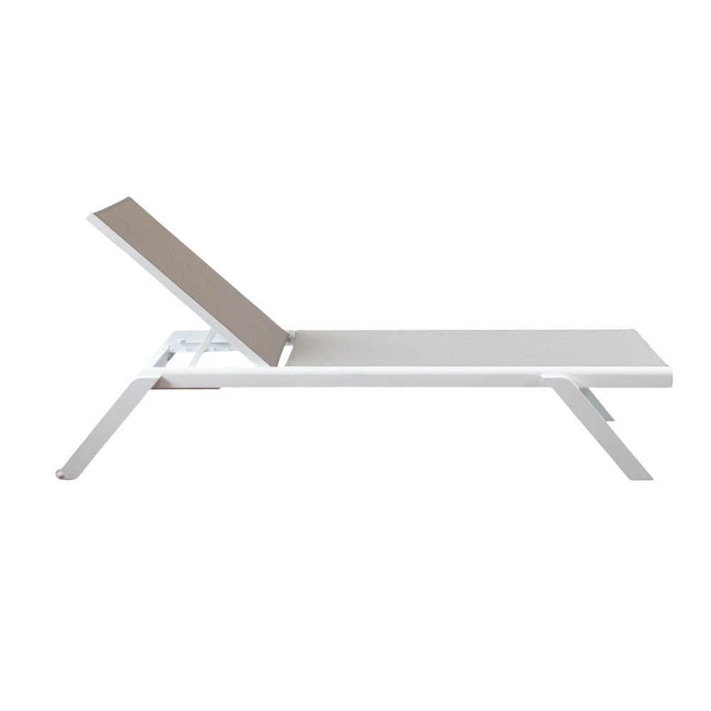 Lettino prendisole da giardino con struttura in alluminio bianco e rivestimento in texilene 198x72xH35.5 cm Solaria