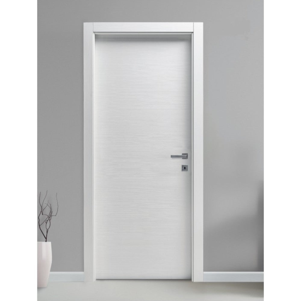 Porta battente reversibile apertura destra sinistra in legno di abete bianca con rinforzi