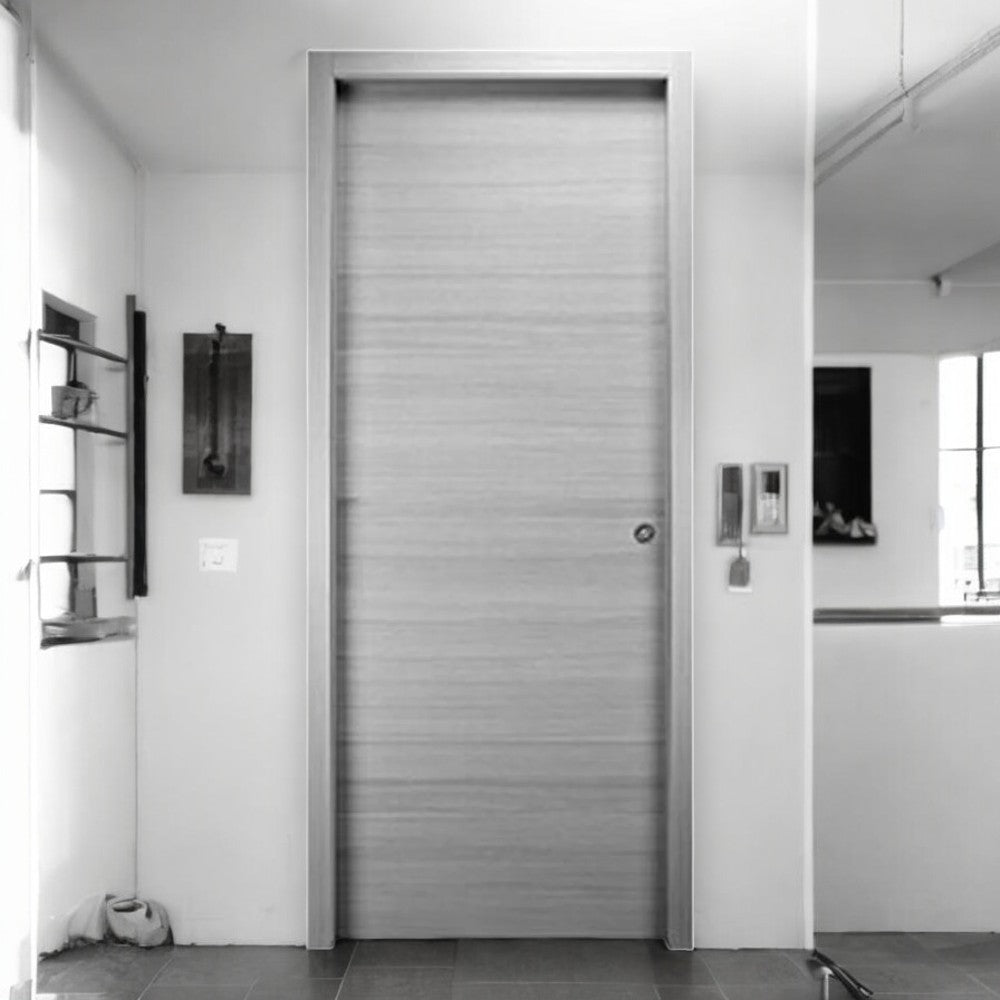 Porta scorrevole da interno reversibile in legno di abete con rinforzi per serratura grigio