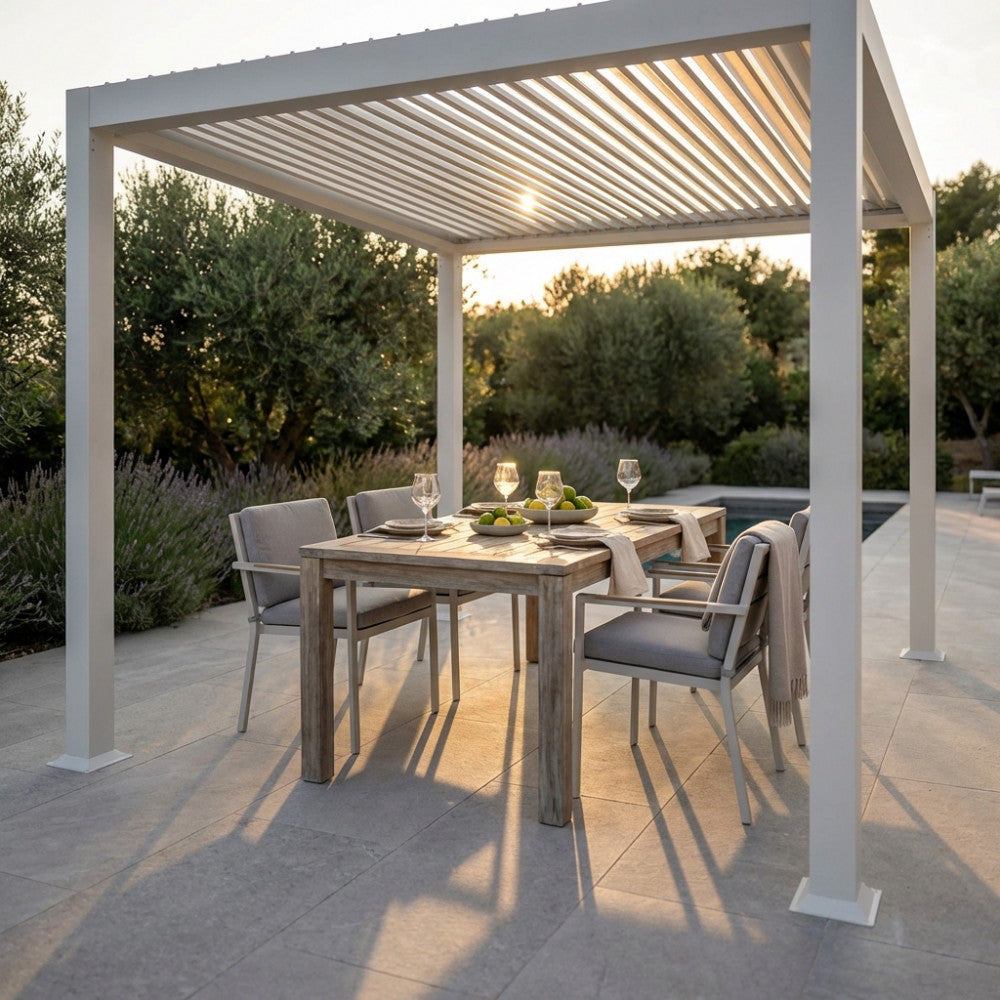 Pergola bioclimatica 3x4 in alluminio con doppia lamella frangisole orientabili e resistenti a tutte le intemperie
