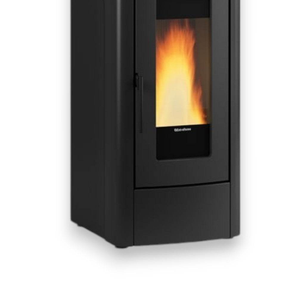Stufa a Pellet 10 Kw rivestimento in acciaio nera Dahiana Nordica