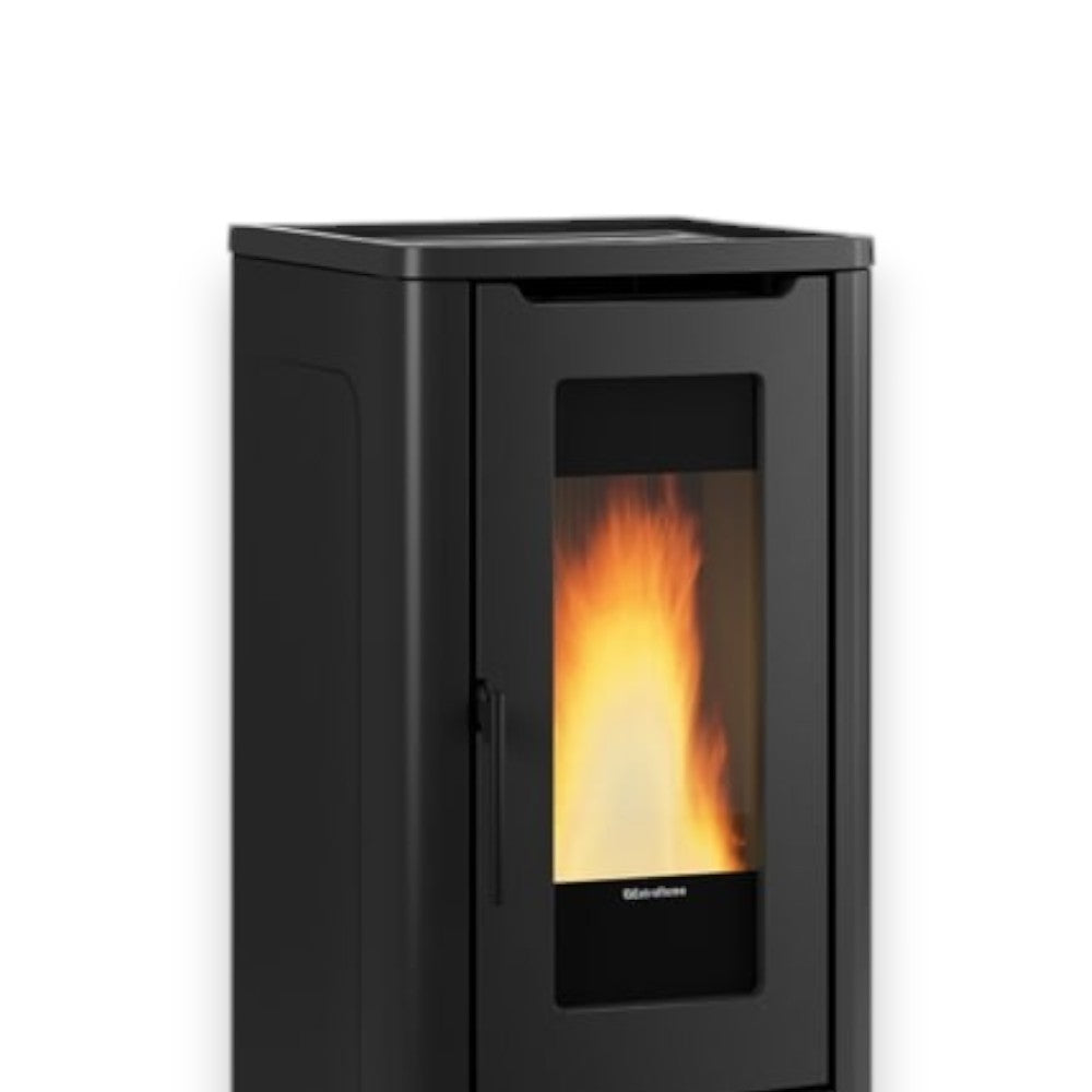 Stufa a Pellet 10 Kw rivestimento in acciaio nera Dahiana Nordica