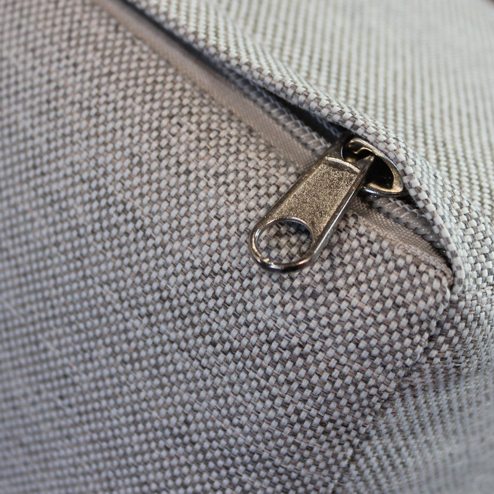 Salotto due posti con cuscini struttura in alluminio verniciato antracite e rivestimento in corda Margot