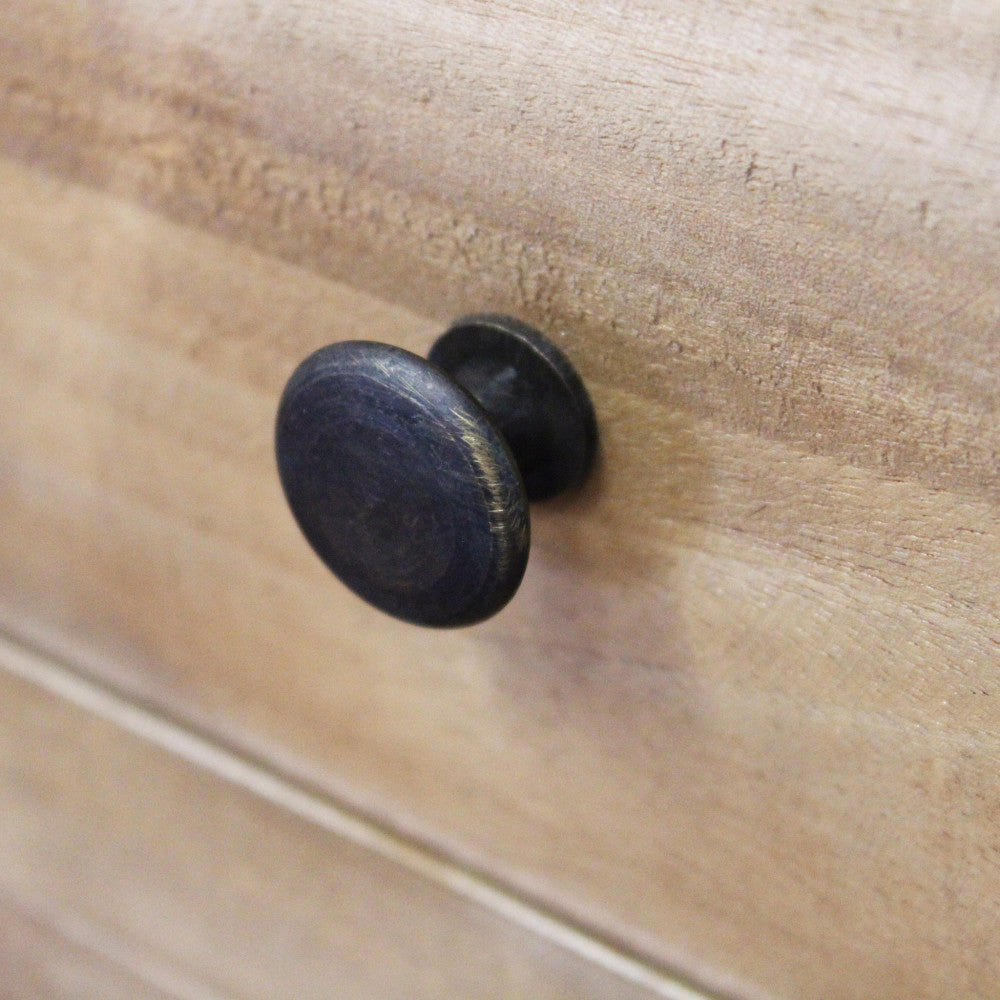 Mobiletto soggiorno in legno spazioso con ante regolabili