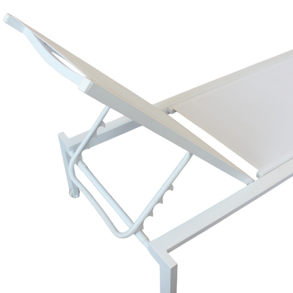 Lettino prendisole bianco impilabile rettangolare con struttura in alluminio 200x75xH39 cm Nefast