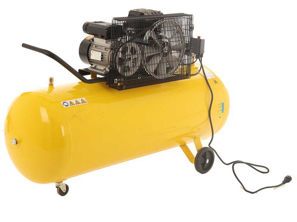 Compressore aria a cinghia ABAC base line 200 lt aria compressa