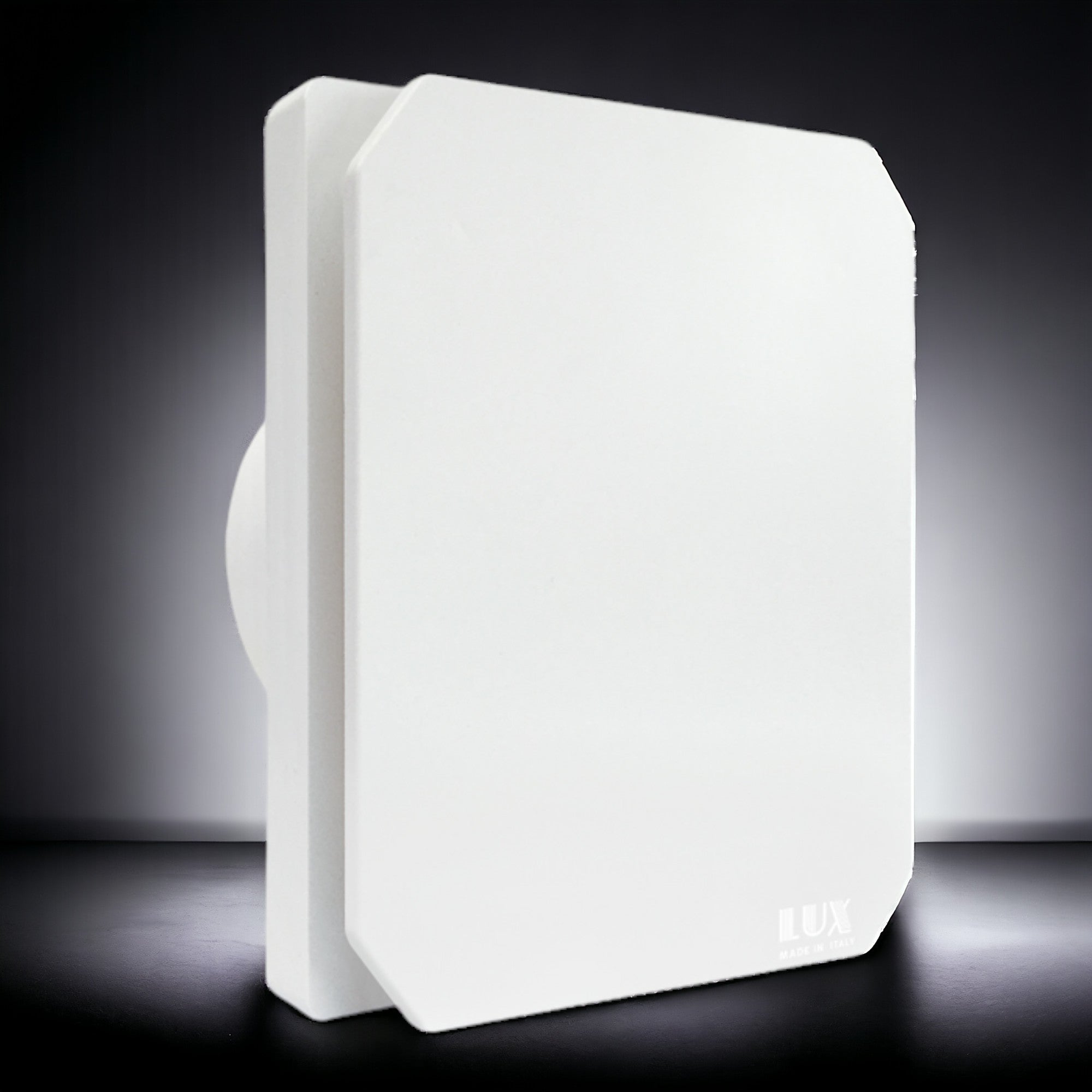 Aspiratore elettrico assiale per ricambio d'aria 100 mm 100 m³/h per bagni ciechi mansarde taverne consumo 15W 220V