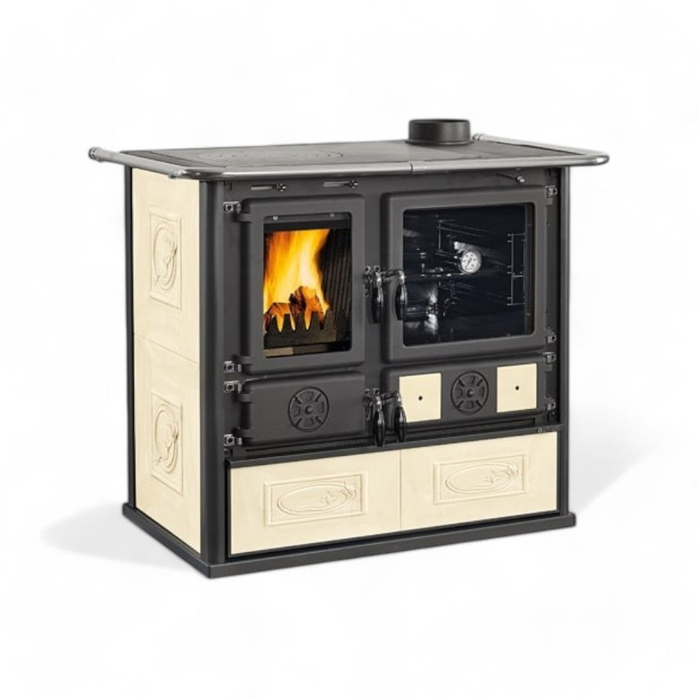 Cucina stufa a legna  8.8 kW con rivestimento in maiolica Rosa liberty