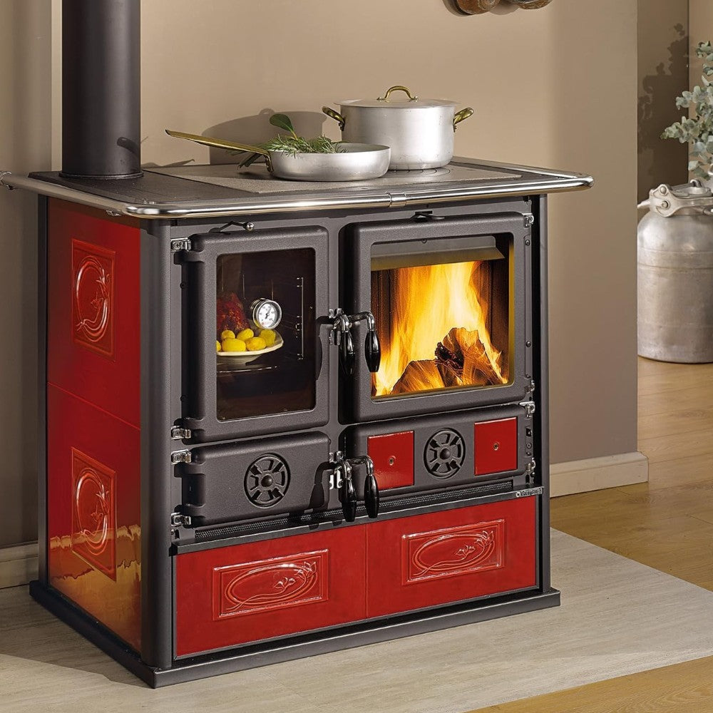 Cucina stufa a legna  8.8 kW con rivestimento in maiolica Rosa liberty