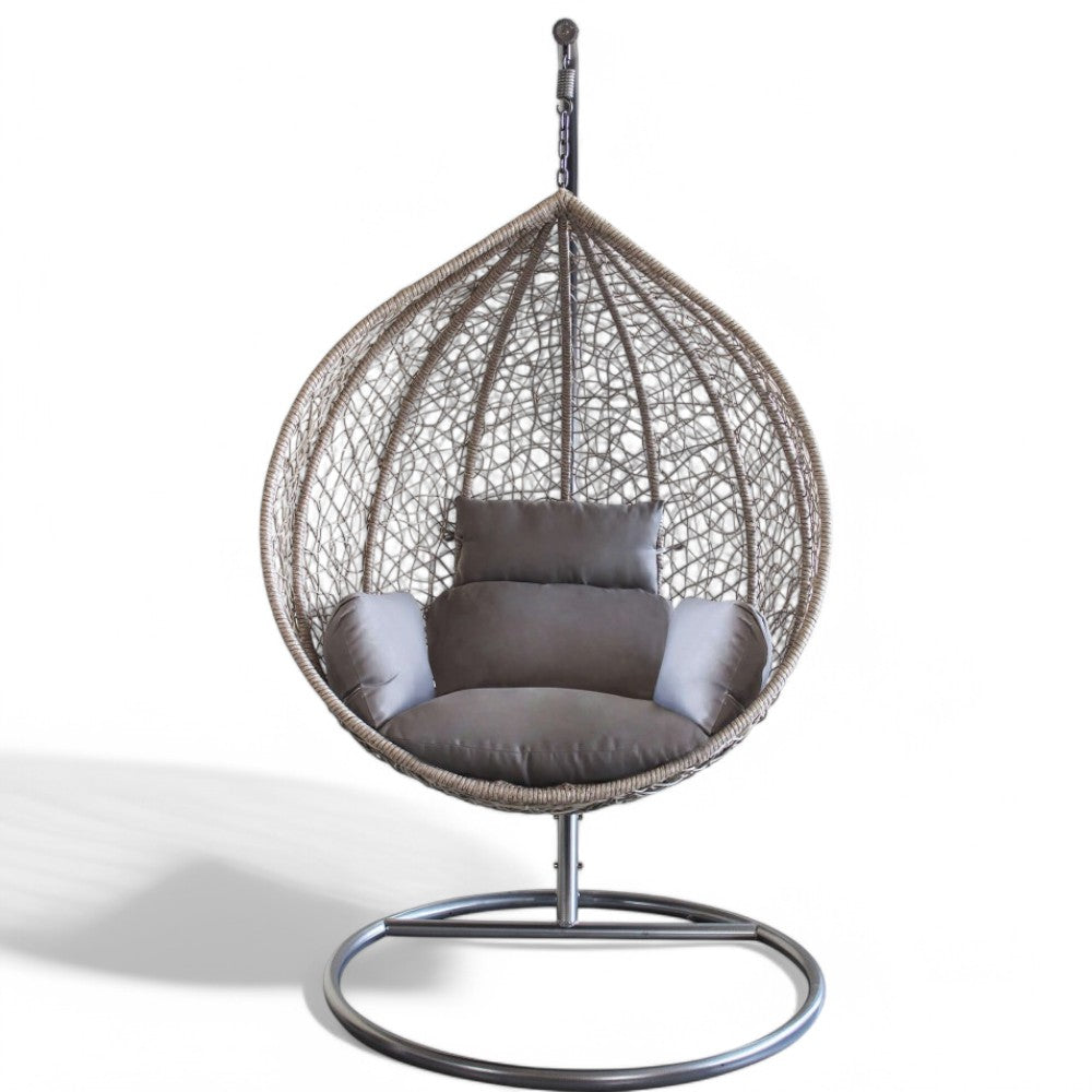 Dondolo sospeso ovale con struttura in metallo e seduta in wicker 195x105x120cm