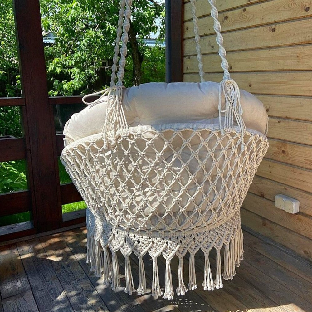 Amaca dondolo sospeso da giardino beige in cotone con struttura in legno di acacia 76x60x127 cm