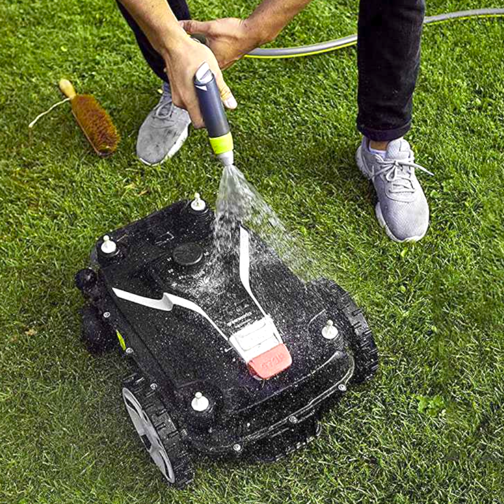 Tosaerba robot bluetooth a batteria 48V silenzioso con controllo da app Greenworks OPTIMOW 7
