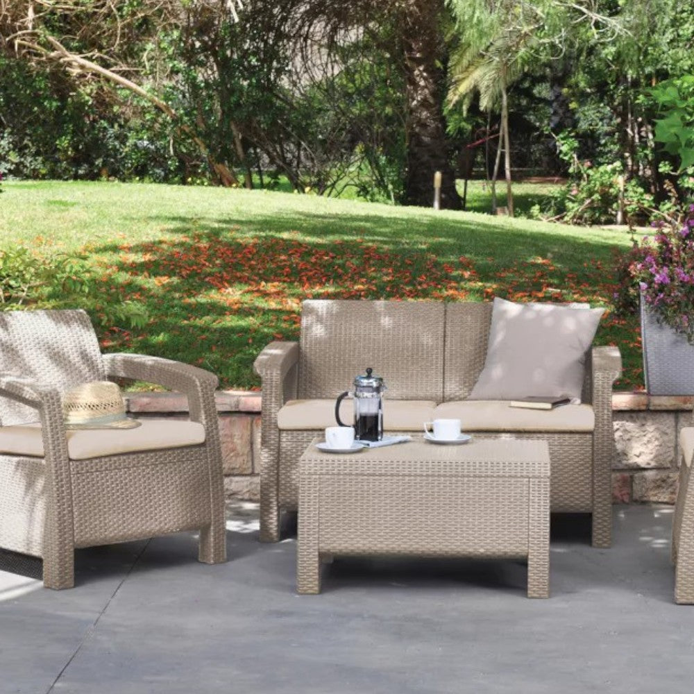 Set salotto da giardino composto da 1 divano 2 poltrone e 1 tavolino per esterno Keter corfù
