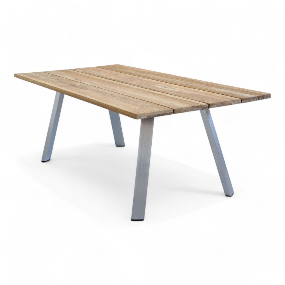 Tavolo 200x100 cm da esterno giardino con struttura in alluminio e piano in legno di teak a doghe Antigua