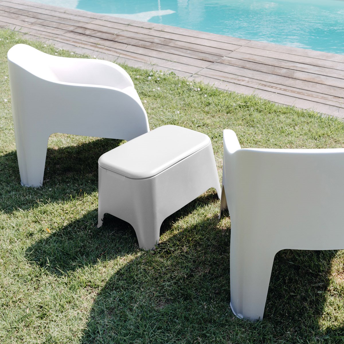 Tavolo in resina con compartimento interno 59x39x36 cm nero Toomax Petra Z183