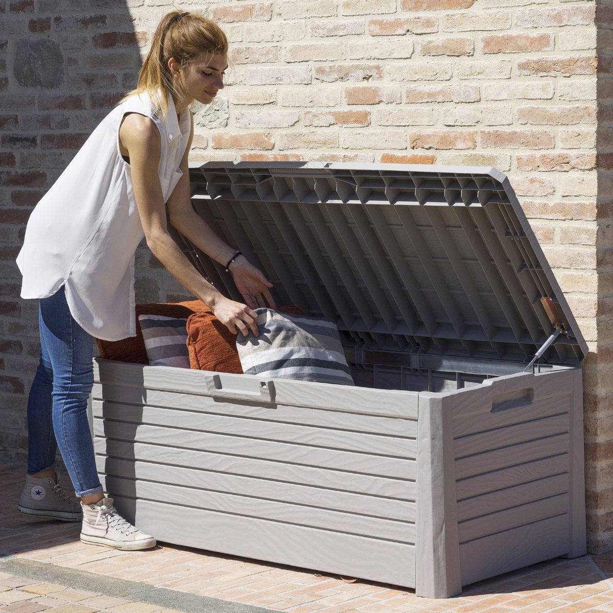 Baule 147x72x60 cassapanca multiuso in resina 550 lt Florida