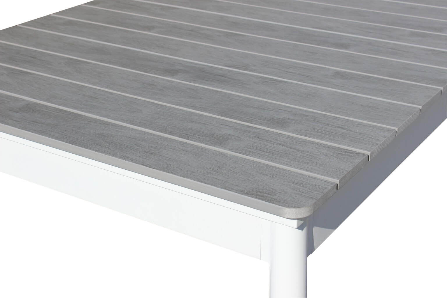 Tavolo allungabile da esterno in alluminio con piano effetto doghe MIRAG